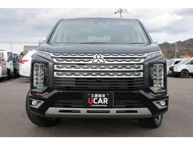 デリカＤ：５ Ｐ　電動ステップレス１１インチナビ全周囲カメラ　１オーナ　Ｂモニター　ミュージックプレイヤー接続可　地デジ　カーテンエアバック　ＬＥＤヘッドランプ　デュアルエアコン　ナビＴＶ　シートヒーター　４ＷＤ　３列（16枚目）