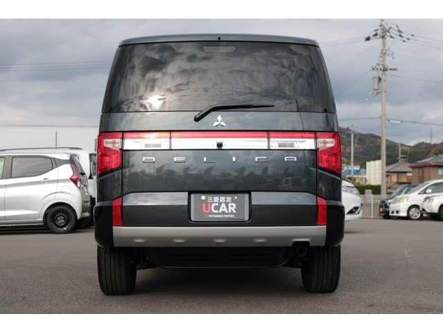 デリカＤ：５ Ｐ　電動ステップレス１１インチナビ全周囲カメラ　１オーナ　Ｂモニター　ミュージックプレイヤー接続可　地デジ　カーテンエアバック　ＬＥＤヘッドランプ　デュアルエアコン　ナビＴＶ　シートヒーター　４ＷＤ　３列（19枚目）