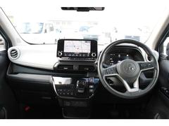 お車の操作方法や、トラブル回避方法が記載されているため、意外と役に立ちます。 4