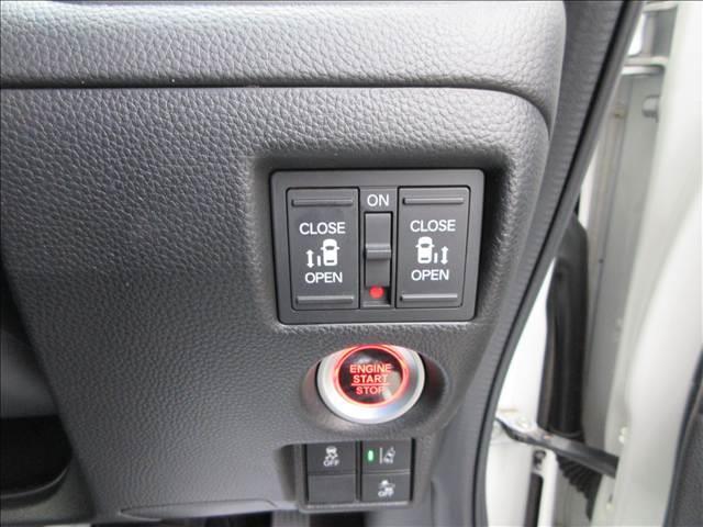 Ｎ－ＢＯＸカスタム カスタム　Ｇ・Ｌ　Ｈｏｎｄａ　ＳＥＮＳＩＮＧ　ナビ・フルセグＴＶ・ＣＤ／ＤＶＤ再生・Ｂｌｕｅｔｏｏｔｈ・Ｒカメラ・ＬＥＤライト・ＵＳＢ・追突軽減ブレーキ・両側電動スライド・ＥＴＣ・前後ドラレコ・サンシェード・ホンダセンシング（11枚目）
