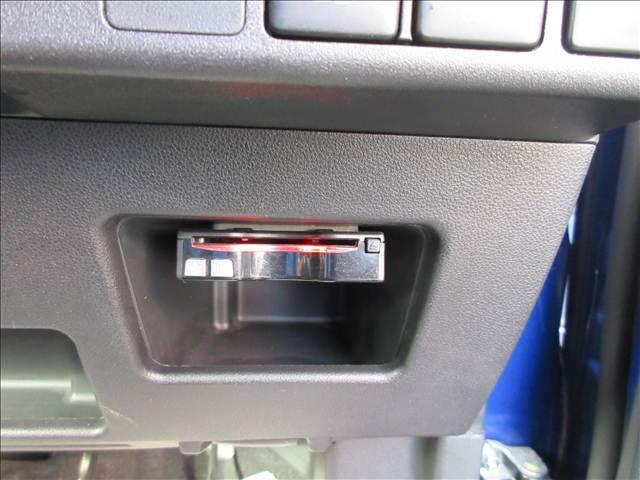 ウェイク Ｌ“ＳＡＩＩＩ”　ナビ・フルセグＴＶ・ＣＤ／ＤＶＤ再生・Ｂｌｕｅｔｏｏｔｈ・Ｒカメラ・ＥＴＣ・ステリモ・追突軽減ブレーキ・両側電動スライド・サンシェード・オートエアコン（10枚目）