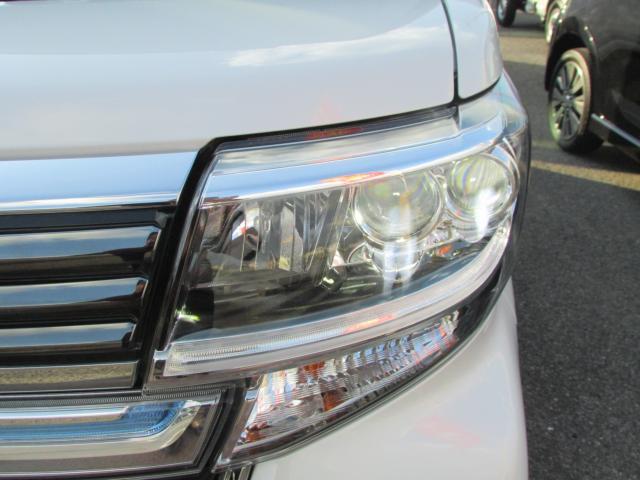 タント カスタムＸ　トップエディションＶＳ　ＳＡＩＩＩ　メモリーナビ　テレビ　レーンアシスト　両側電動スライドドア　シートヒーター　全周囲カメラ　バックカメラ　Ｂｌｕｅｔｏｏｔｈ接続可能　寒冷地仕様　オートマチックハイビーム　アイドリングストップ（13枚目）