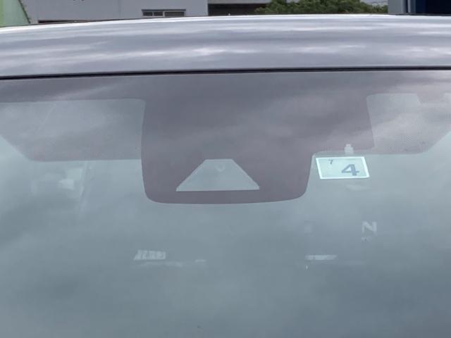 プリウス Ａプレミアム　ツーリングセレクション　ＬＥＤランプ　シートヒーター　純正ナビＴＶＢｌｕｅｔｏｏｔｈ　モデリスタエアロ　ブラインドスポットモニター　バックカメラ（15枚目）