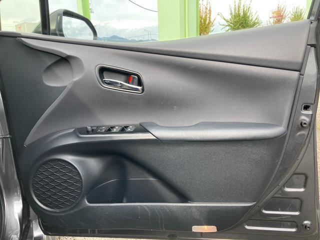 プリウス Ａプレミアム　ツーリングセレクション　ＬＥＤランプ　シートヒーター　純正ナビＴＶＢｌｕｅｔｏｏｔｈ　モデリスタエアロ　ブラインドスポットモニター　バックカメラ（23枚目）