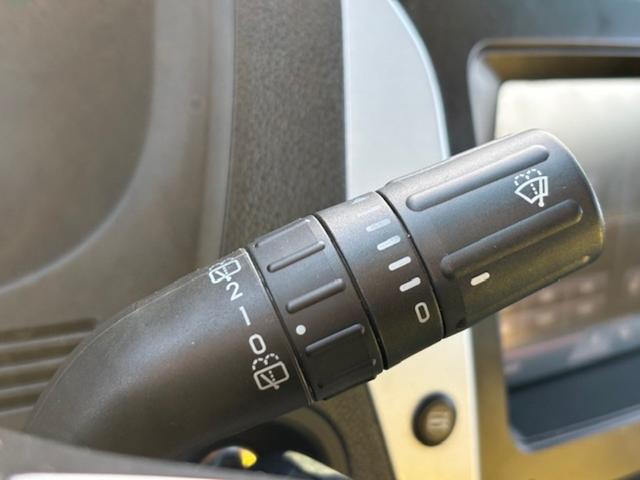 エクスプローラー リミテッド 4WD サンルーフ バック.サイド.フロントカメラ 社外アルミホイール HIDヘッドライト パワーバックドア CD/DVD Bluetooth ETC クルーズコントロール シートヒーター ドラレコ(64枚目)