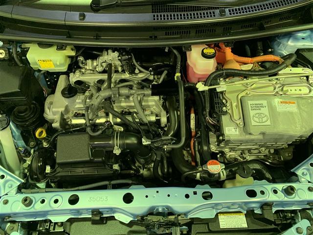 アクア Ｇブラックソフトレザーセレクション　フルセグ　メモリーナビ　ＤＶＤ再生　バックカメラ　衝突被害軽減システム　ＥＴＣ　ドラレコ　ＬＥＤヘッドランプ　ワンオーナー　記録簿（20枚目）