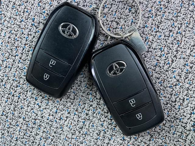 ヤリスクロス ハイブリッドZ ミュージックプレイヤー接続可 バックカメラ 衝突被害軽減システム ETC ドラレコ LEDヘッドランプ ワンオーナー 記録簿(11枚目)