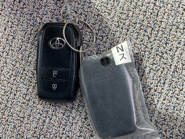 ヤリスクロス Ｚ　ＤＶＤ再生　ミュージックプレイヤー接続可　バックカメラ　衝突被害軽減システム　ＥＴＣ　ドラレコ　ＬＥＤヘッドランプ　ワンオーナー　記録簿（11枚目）