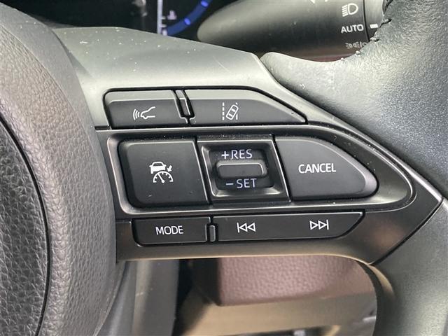 ヤリスクロス Ｚ　ＤＶＤ再生　ミュージックプレイヤー接続可　バックカメラ　衝突被害軽減システム　ＥＴＣ　ドラレコ　ＬＥＤヘッドランプ　ワンオーナー　記録簿（12枚目）