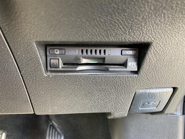 カローラフィールダー ハイブリッドＧ　ダブルバイビー　フルセグ　メモリーナビ　ＤＶＤ再生　バックカメラ　衝突被害軽減システム　ＥＴＣ　ドラレコ　ＬＥＤヘッドランプ　ワンオーナー　記録簿（16枚目）