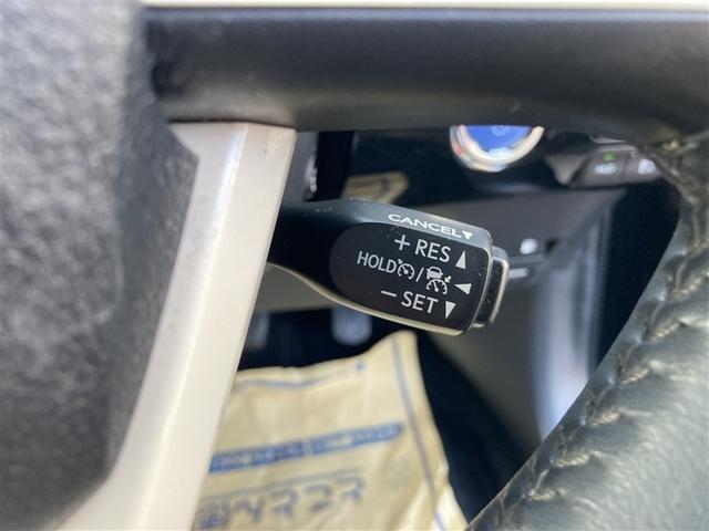 プリウス Ａツーリングセレクション　４ＷＤ　フルセグ　メモリーナビ　ＤＶＤ再生　バックカメラ　衝突被害軽減システム　ＥＴＣ　ドラレコ　ＬＥＤヘッドランプ　フルエアロ　記録簿（13枚目）