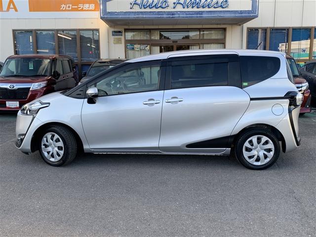 シエンタ Ｇ　フルセグ　メモリーナビ　ＤＶＤ再生　バックカメラ　衝突被害軽減システム　ＥＴＣ　ドラレコ　両側電動スライド　ウオークスルー　乗車定員７人　３列シート　ワンオーナー　記録簿（2枚目）