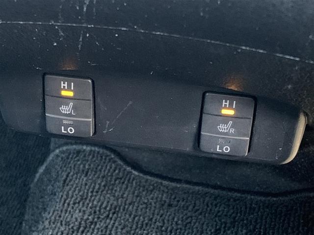 シエンタ Ｇ　フルセグ　メモリーナビ　ＤＶＤ再生　バックカメラ　衝突被害軽減システム　ＥＴＣ　ドラレコ　両側電動スライド　ウオークスルー　乗車定員７人　３列シート　ワンオーナー　記録簿（12枚目）