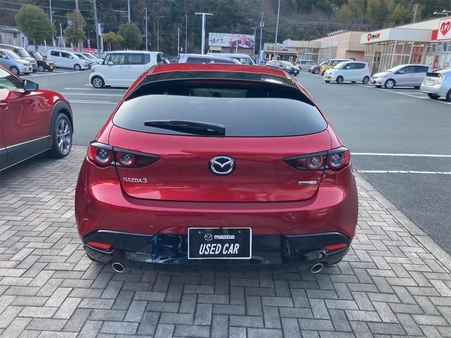 マツダ ＭＡＺＤＡ３ファストバック