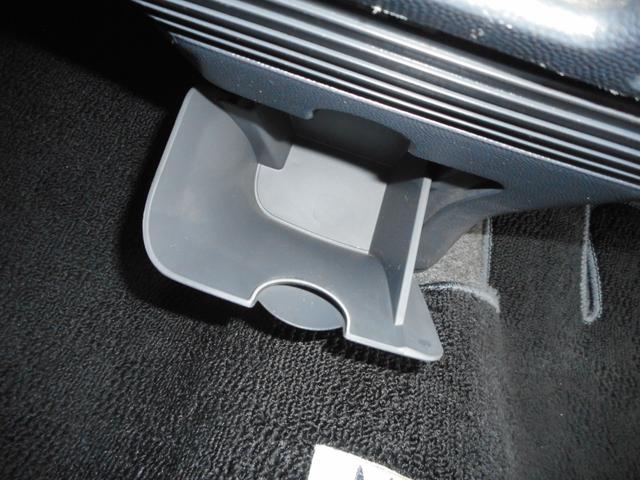 X ETC ナビ スマートキー ベンチシート CVT 盗難防止システム ABS CD アルミホイール 衝突安全ボディ エアコン パワーステアリング(33枚目)