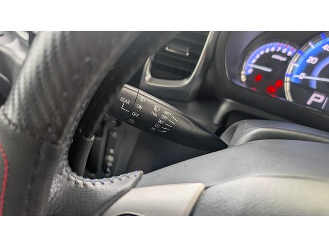 スペーシアカスタム ＸＳ　ＥＴＣ　両側電動スライドドア　ナビ　オートライト　ＨＩＤ　スマートキー　アイドリングストップ　電動格納ミラー　シートヒーター　ベンチシート　ＣＶＴ　盗難防止システム　ＡＢＳ　ＣＤ　ＵＳＢ（22枚目）