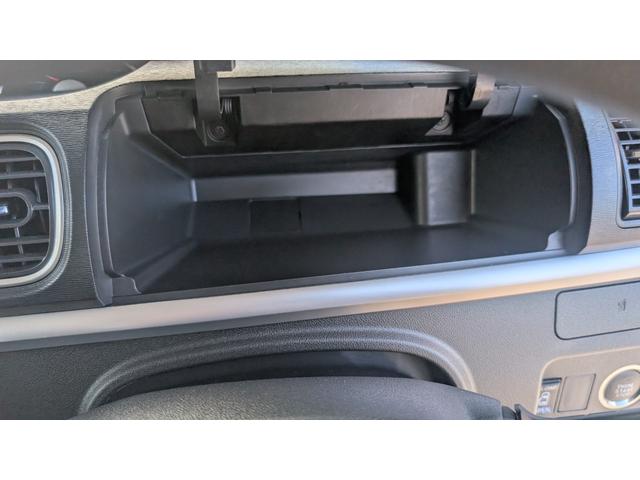 タント カスタムＸ　トップエディションＳＡＩＩ　ＥＴＣ　バックカメラ　両側スライド・片側電動　ナビ　衝突被害軽減システム　オートライト　ＬＥＤヘッドランプ　スマートキー　アイドリングストップ　電動格納ミラー　ベンチシート　ＣＶＴ　盗難防止システム（56枚目）