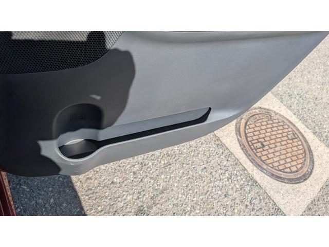 タント カスタムＸ　トップエディションＳＡＩＩ　ＥＴＣ　バックカメラ　両側スライド・片側電動　ナビ　衝突被害軽減システム　オートライト　ＬＥＤヘッドランプ　スマートキー　アイドリングストップ　電動格納ミラー　ベンチシート　ＣＶＴ　盗難防止システム（62枚目）