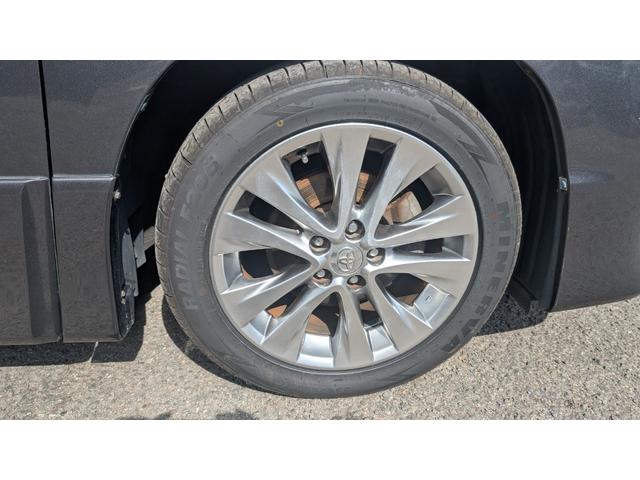 アルファード ２４０Ｓ　プライムセレクションＩＩ　ＥＴＣ　バックカメラ　クリアランスソナー　両側電動スライドドア　オートライト　ＨＩＤ　電動リアゲート　スマートキー　電動格納ミラー　後席モニター　３列シート　フルフラット　オットマン　ＣＶＴ（20枚目）
