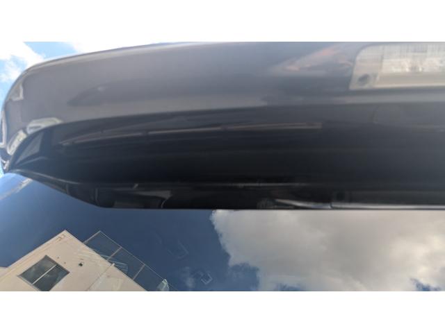 アルファード ２４０Ｓ　プライムセレクションＩＩ　ＥＴＣ　バックカメラ　クリアランスソナー　両側電動スライドドア　オートライト　ＨＩＤ　電動リアゲート　スマートキー　電動格納ミラー　後席モニター　３列シート　フルフラット　オットマン　ＣＶＴ（29枚目）