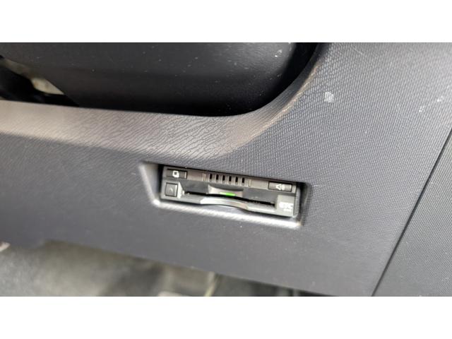 アクア G ETC バックカメラ ナビ オートクルーズコントロール レーンアシスト 衝突被害軽減システム オートマチックハイビーム オートライト スマートキー 電動格納ミラー シートヒーター CVT(9枚目)