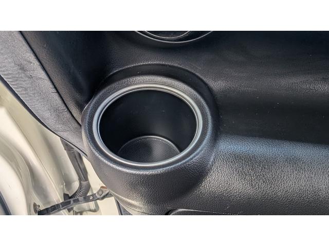 N-BOXカスタム G ターボSSパッケージ ETC バックカメラ 両側電動スライドドア ナビ オートクルーズコントロール オートライト HID スマートキー アイドリングストップ 電動格納ミラー ベンチシート CVT 盗難防止システム(35枚目)