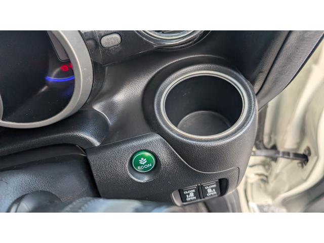 N-BOXカスタム G ターボSSパッケージ ETC バックカメラ 両側電動スライドドア ナビ オートクルーズコントロール オートライト HID スマートキー アイドリングストップ 電動格納ミラー ベンチシート CVT 盗難防止システム(47枚目)