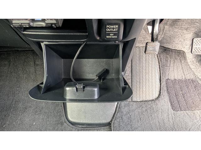 N-BOXカスタム G ターボSSパッケージ ETC バックカメラ 両側電動スライドドア ナビ オートクルーズコントロール オートライト HID スマートキー アイドリングストップ 電動格納ミラー ベンチシート CVT 盗難防止システム(48枚目)