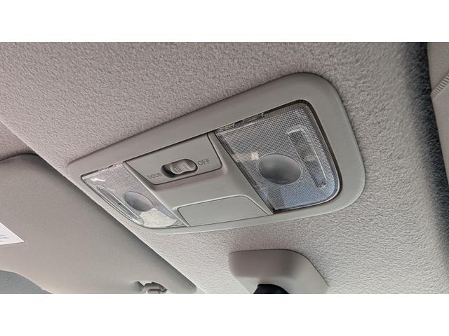 N-BOXカスタム G ターボSSパッケージ ETC バックカメラ 両側電動スライドドア ナビ オートクルーズコントロール オートライト HID スマートキー アイドリングストップ 電動格納ミラー ベンチシート CVT 盗難防止システム(51枚目)