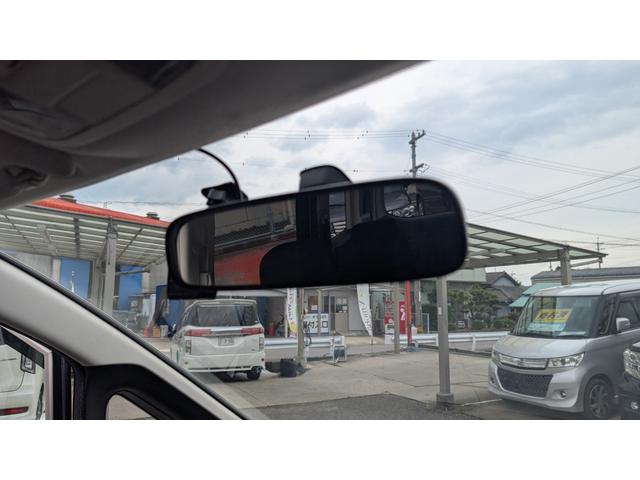 ステップワゴン Ｇ　Ｌパッケージ　ＥＴＣ　バックカメラ　ナビ　両側電動スライドドア　スマートキー　電動格納ミラー　３列シート　ウォークスルー　ＣＶＴ　アルミホイール　ＣＤ　盗難防止システム　衝突安全ボディ　ＡＢＳ　エアコン（46枚目）