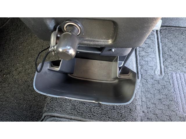 ソリオバンディット ハイブリッドMV ETC 全周囲カメラ ナビ  両側スライド・片側電動 レーンアシスト 衝突被害軽減システム アルミホイール オートライト LEDヘッドランプ スマートキー アイドリングストップ 電動格納ミラー(39枚目)