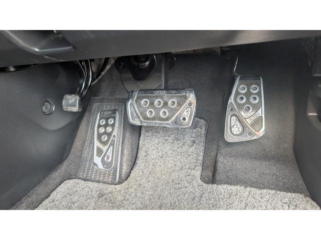 この度は当店のお車をご覧になっていただき、誠にありがとうございます。ぜひじっくりとご検討下さい。気軽にお問合せ・お見積りお待ちしております。