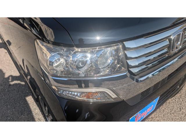 Ｎ－ＢＯＸカスタム Ｇ　ターボＳＳパッケージ　ＥＴＣ　バックカメラ　両側電動スライドドア　ナビ　オートクルーズコントロール　ＨＩＤ　スマートキー　アイドリングストップ　電動格納ミラー　ベンチシート　ターボ　ＣＶＴ　盗難防止システム　ＡＢＳ（28枚目）