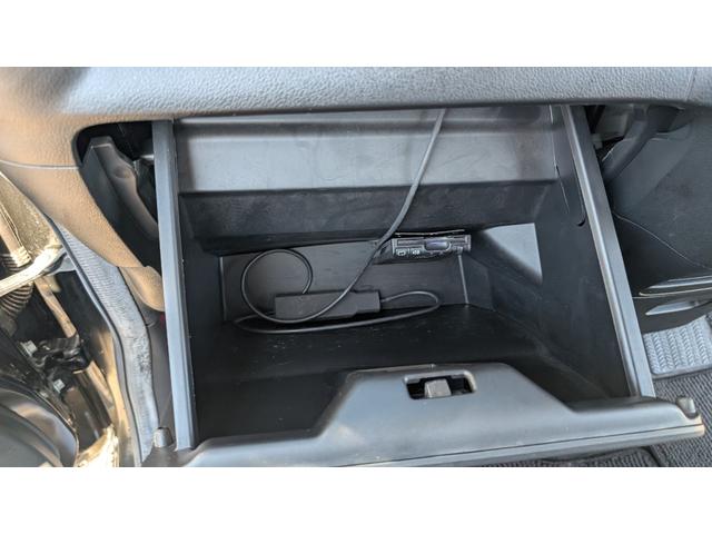 Ｎ－ＢＯＸカスタム Ｇ　ターボＳＳパッケージ　ＥＴＣ　バックカメラ　両側電動スライドドア　ナビ　オートクルーズコントロール　ＨＩＤ　スマートキー　アイドリングストップ　電動格納ミラー　ベンチシート　ターボ　ＣＶＴ　盗難防止システム　ＡＢＳ（45枚目）