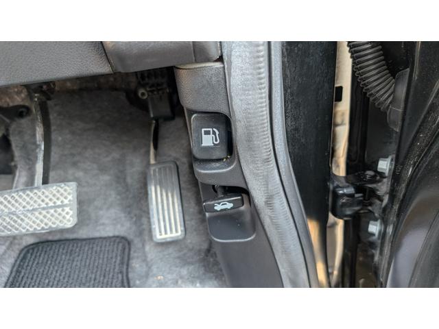 Ｎ－ＢＯＸカスタム Ｇ　ターボＳＳパッケージ　ＥＴＣ　バックカメラ　両側電動スライドドア　ナビ　オートクルーズコントロール　ＨＩＤ　スマートキー　アイドリングストップ　電動格納ミラー　ベンチシート　ターボ　ＣＶＴ　盗難防止システム　ＡＢＳ（58枚目）