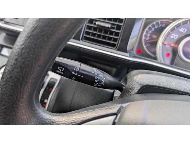 ライフ ディーバ　バックカメラ　ＨＩＤ　スマートキー　電動格納ミラー　ベンチシート　ＡＴ　ＡＢＳ　ＣＤ　ミュージックプレイヤー接続可　アルミホイール　衝突安全ボディ　エアコン　パワーステアリング　パワーウィンドウ（8枚目）