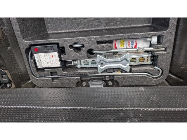 ライフ ディーバ　バックカメラ　ＨＩＤ　スマートキー　電動格納ミラー　ベンチシート　ＡＴ　ＡＢＳ　ＣＤ　ミュージックプレイヤー接続可　アルミホイール　衝突安全ボディ　エアコン　パワーステアリング　パワーウィンドウ（41枚目）