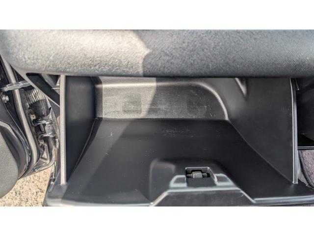 ライフ ディーバ　バックカメラ　ＨＩＤ　スマートキー　電動格納ミラー　ベンチシート　ＡＴ　ＡＢＳ　ＣＤ　ミュージックプレイヤー接続可　アルミホイール　衝突安全ボディ　エアコン　パワーステアリング　パワーウィンドウ（62枚目）