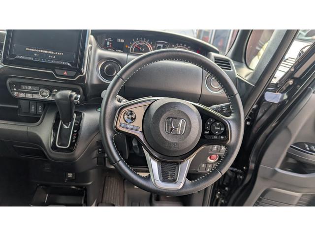 Ｎ－ＢＯＸカスタム Ｇ・Ｌターボホンダセンシング　ＥＴＣ　バックカメラ　両側電動スライドドア　ナビ　オートクルーズコントロール　レーンアシスト　衝突被害軽減システム　オートライト　ＬＥＤヘッドランプ　スマートキー　アイドリングストップ（3枚目）