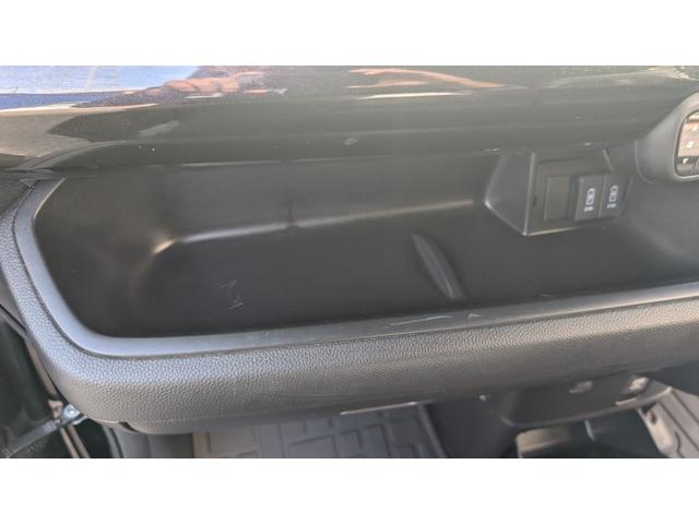 Ｎ－ＢＯＸカスタム Ｇ・Ｌターボホンダセンシング　ＥＴＣ　バックカメラ　両側電動スライドドア　ナビ　オートクルーズコントロール　レーンアシスト　衝突被害軽減システム　オートライト　ＬＥＤヘッドランプ　スマートキー　アイドリングストップ（56枚目）