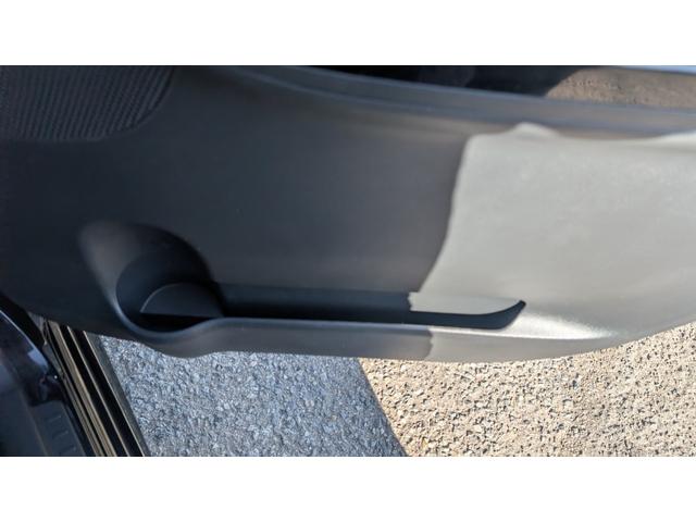 タント カスタムＸ　ワンオーナー　ＥＴＣ　バックカメラ　両側スライド・片側電動　ナビ　オートライト　ＬＥＤヘッドランプ　スマートキー　アイドリングストップ　電動格納ミラー　ベンチシート　ＣＶＴ　盗難防止システム（46枚目）