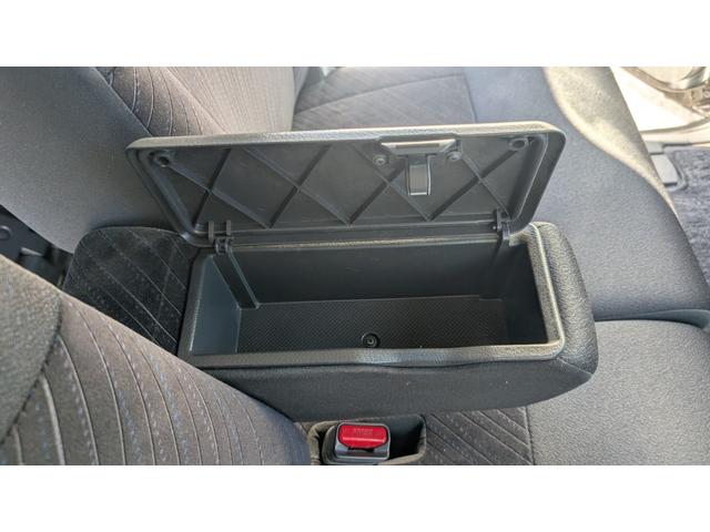 タント カスタムＸ　ワンオーナー　ＥＴＣ　バックカメラ　両側スライド・片側電動　ナビ　オートライト　ＬＥＤヘッドランプ　スマートキー　アイドリングストップ　電動格納ミラー　ベンチシート　ＣＶＴ　盗難防止システム（67枚目）