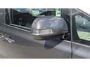 ２４０Ｓ　プライムセレクションＩＩ　ＥＴＣ　バックカメラ　クリアランスソナー　両側電動スライドドア　オートライト　ＨＩＤ　電動リアゲート　スマートキー　電動格納ミラー　後席モニター　３列シート　フルフラット　オットマン　ＣＶＴ（26枚目）