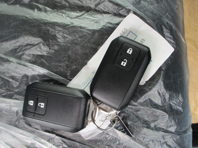 ハスラー タフワイルド　届出済未使用車　ル－フレ－ル　ブラックアルミホイ－ル　ＬＥＤ（ヘッドランプ・フォグ）　リヤソナ－　スマ－トキ－＆プッシュスタ－ト　シ－トヒ－タ－（前席左右）　セ－フティサポ－ト（18枚目）