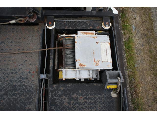 積載車 2t ディーゼル ポータブルナビ ETC ウインチリモコン付 リヤ塗装仕上げ(19枚目)