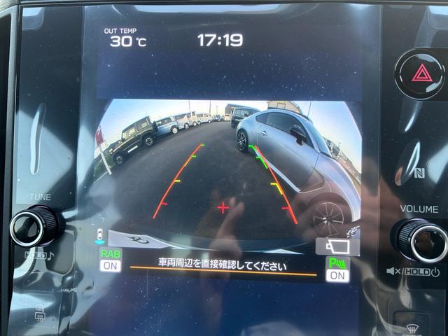 ＷＲＸ Ｓ４ ＳＴＩスポーツＲ　ＥＸ　純正１１．６インチナビ　フルセグ　フロント・サイド・バックカメラ　ＥＴＣ　レカロシート　ＳＴＩエアロパッケージ　クルーズコントロール　衝突軽減ブレーキ　スマートキー（13枚目）