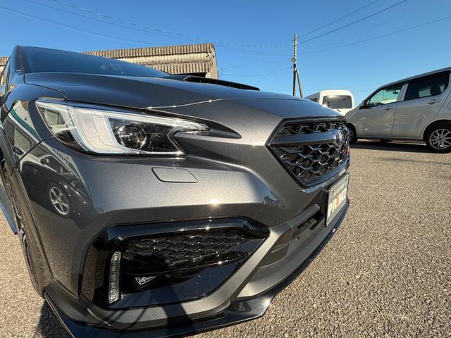 ＷＲＸ Ｓ４ ＳＴＩスポーツＲ　ＥＸ　純正１１．６インチナビ　フルセグ　フロント・サイド・バックカメラ　ＥＴＣ　レカロシート　ＳＴＩエアロパッケージ　クルーズコントロール　衝突軽減ブレーキ　スマートキー（21枚目）
