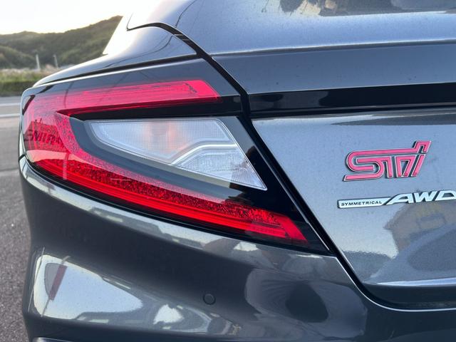 ＷＲＸ Ｓ４ ＳＴＩスポーツＲ　ＥＸ　純正１１．６インチナビ　フルセグ　フロント・サイド・バックカメラ　ＥＴＣ　レカロシート　ＳＴＩエアロパッケージ　クルーズコントロール　衝突軽減ブレーキ　スマートキー（26枚目）
