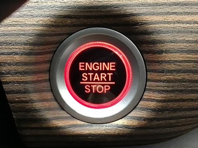 フリード+ クロスターブラックスタイル デモカーUP・LED・ディスプレイオーディオ・純正ドラレコ・純正AW・ETC(26枚目)