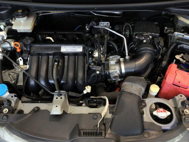 【ピカピカクリーニング】ボディ廻りはもちろん室内・シート・エンジンルーム・トランクルームなど隅々まで専門スタッフが徹底的にクリーニングし磨き上げました☆綺麗なお車で快適なドライブをお楽しみ下さい